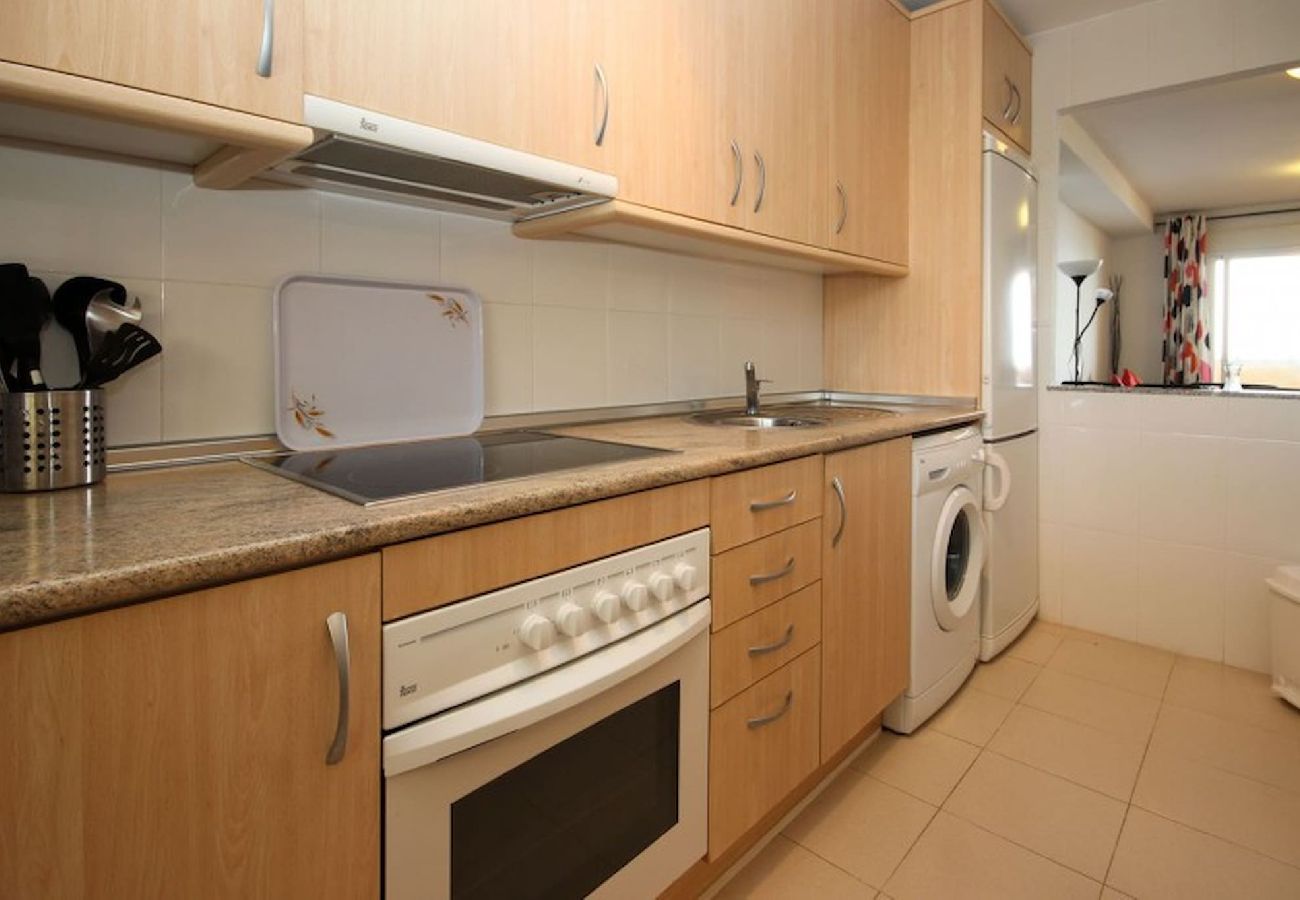 Apartamento en Fuengirola - Apartamento de dos habitaciones en alquiler cerca de Fuengirola