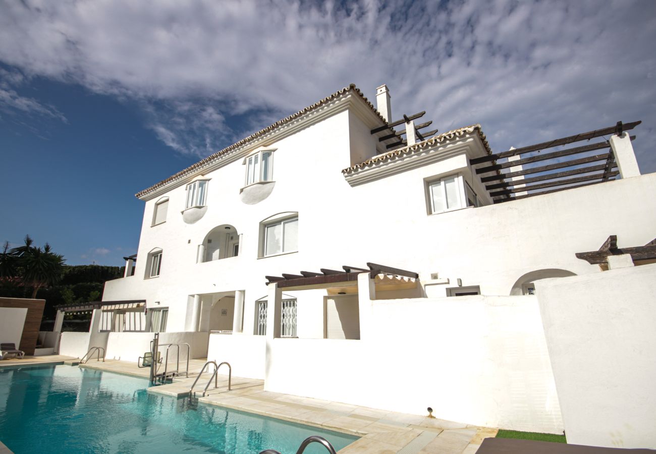 Apartamento en Marbella - Apartamento de 3 habitaciones, Ivy Residence Nueva Andalucía, cerca de Puerto Banus