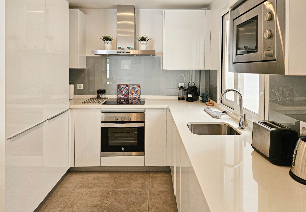 Apartamento en Marbella - Apartamento de 3 habitaciones, Ivy Residence Nueva Andalucía, cerca de Puerto Banus