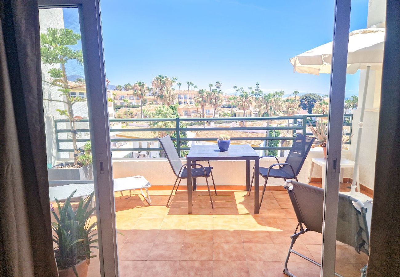 Apartamento en El Faro - Apartamento con vistas al mar Wyndham Resort cerca de la playa