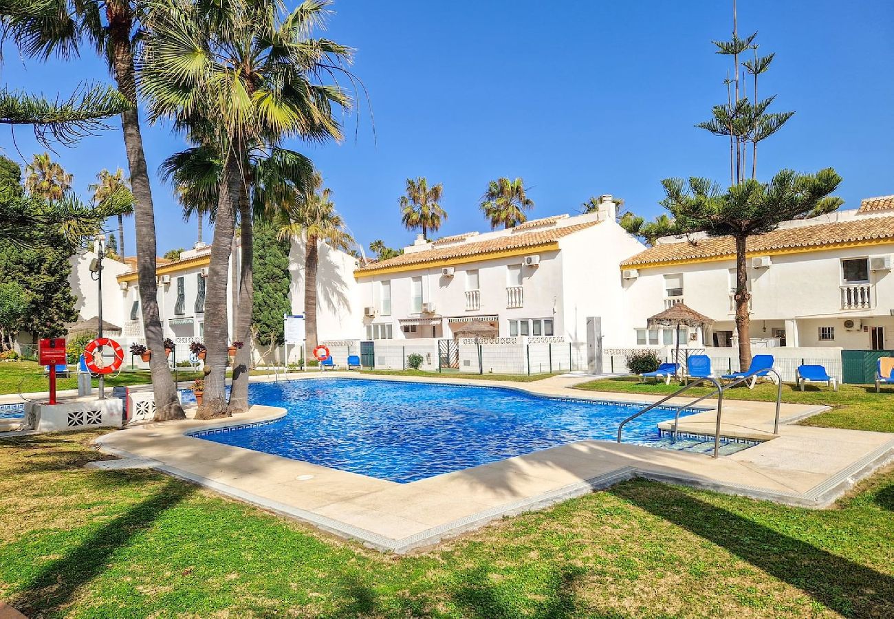 Apartamento en El Faro - Apartamento con vistas al mar Wyndham Resort cerca de la playa