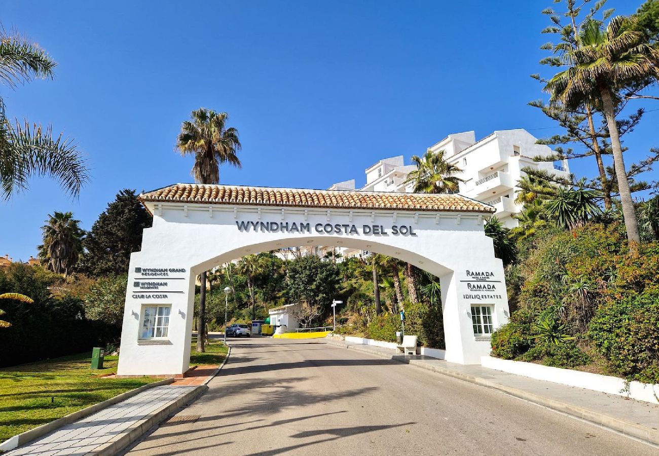Apartamento en El Faro - Apartamento con vistas al mar Wyndham Resort cerca de la playa