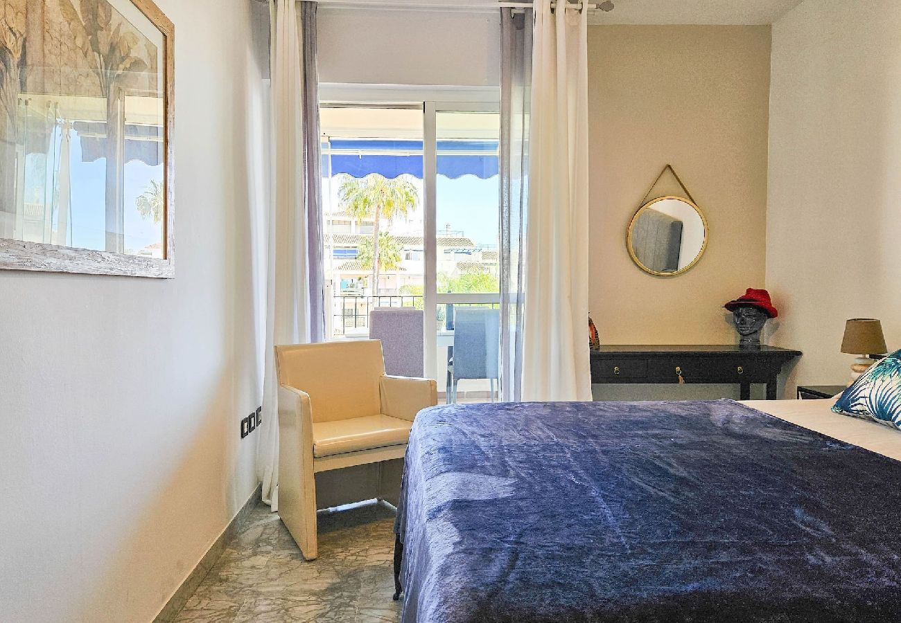Apartamento en Marbella - Lorcrimar III cerca de Puerto Banús y la playa