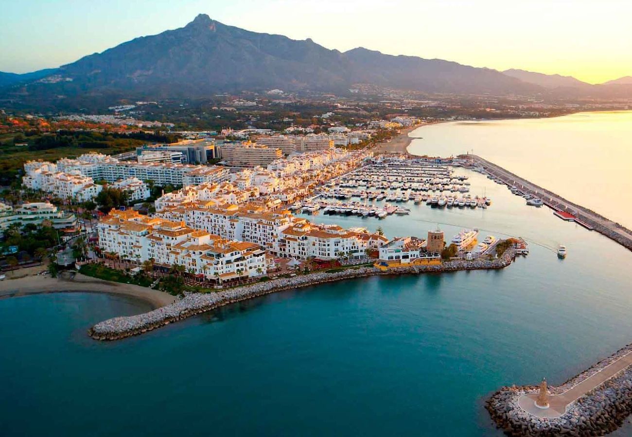 Apartamento en Marbella - Lorcrimar III cerca de Puerto Banús y la playa
