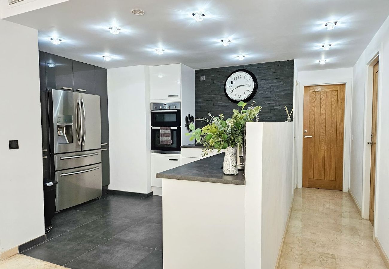Apartamento en Mijas Costa - Increíble ático de 4 dormitorios en El Faro