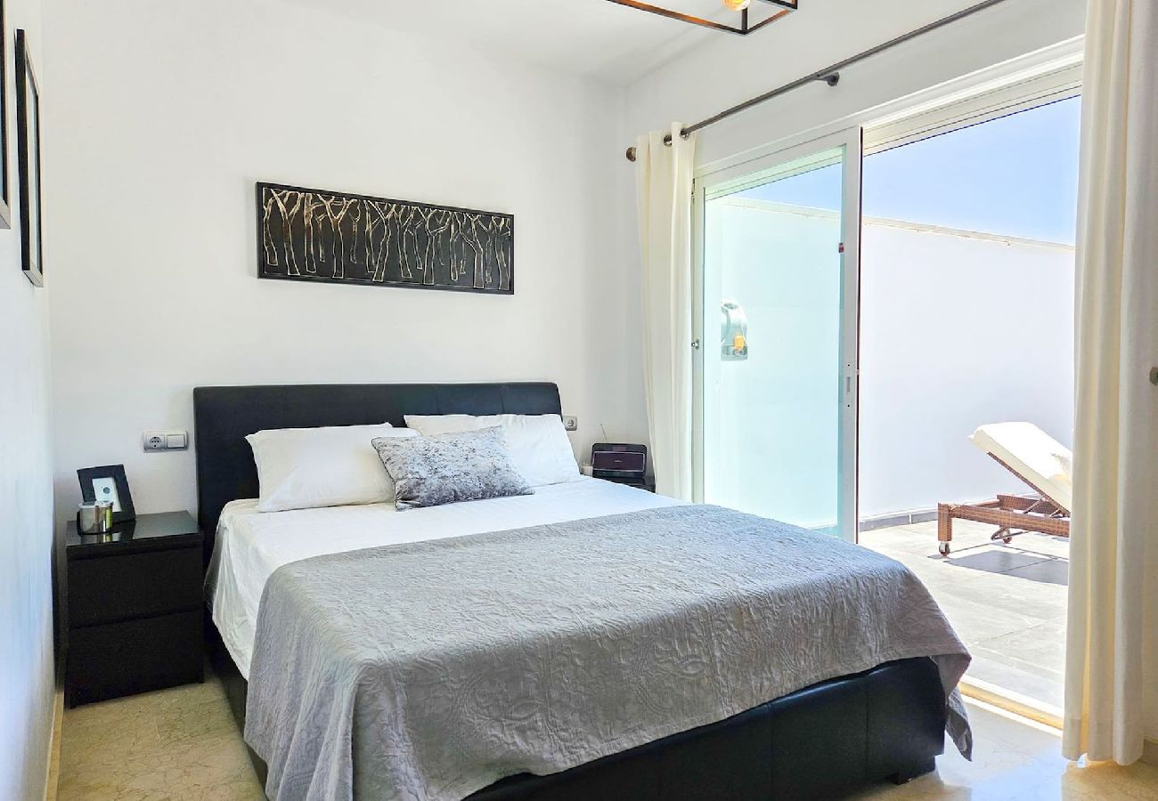 Apartamento en Mijas Costa - Increíble ático de 4 dormitorios en El Faro