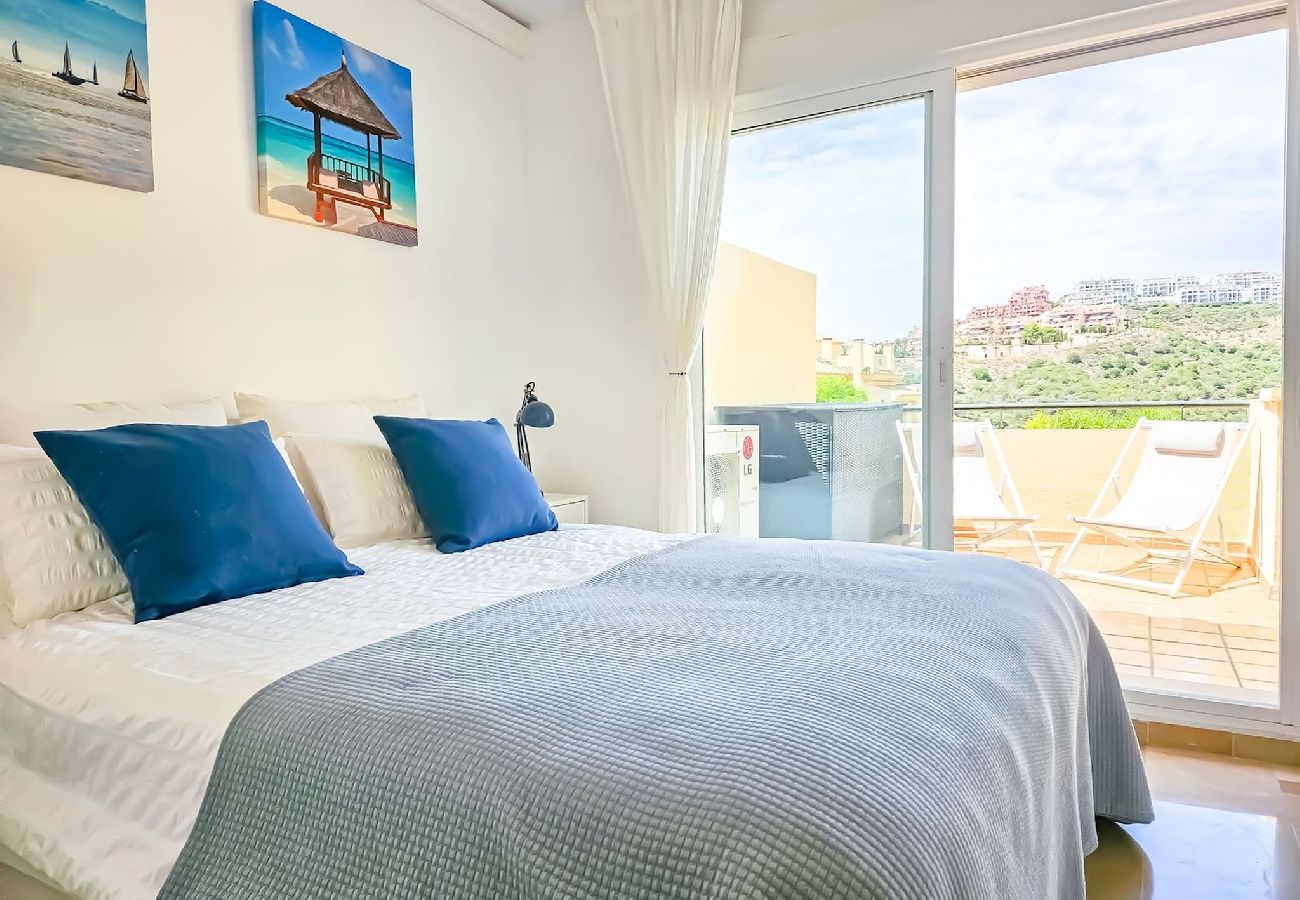 Apartamento en Mijas Costa - 1 bed penthouse apt in Calahonda 