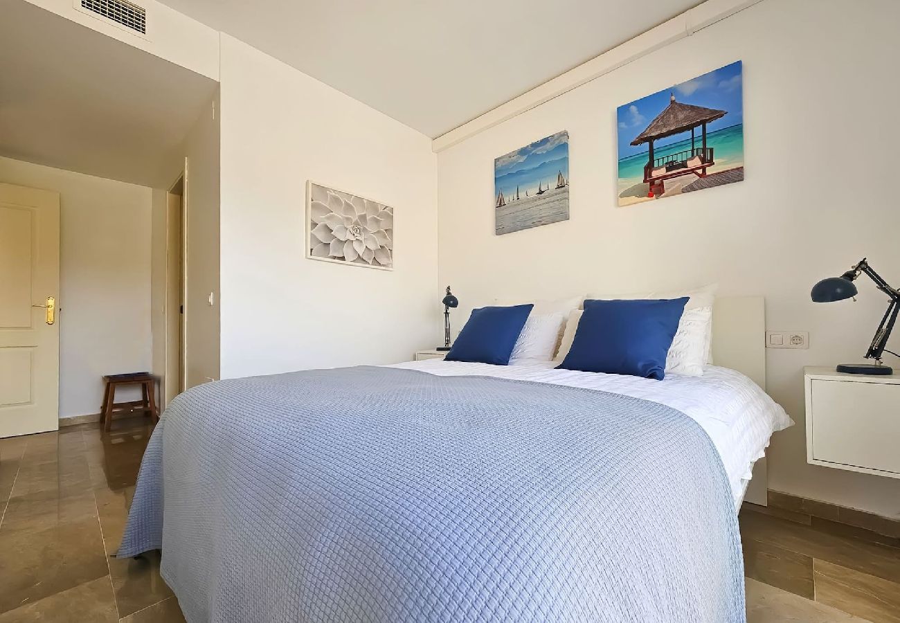 Apartamento en Mijas Costa - 1 bed penthouse apt in Calahonda 