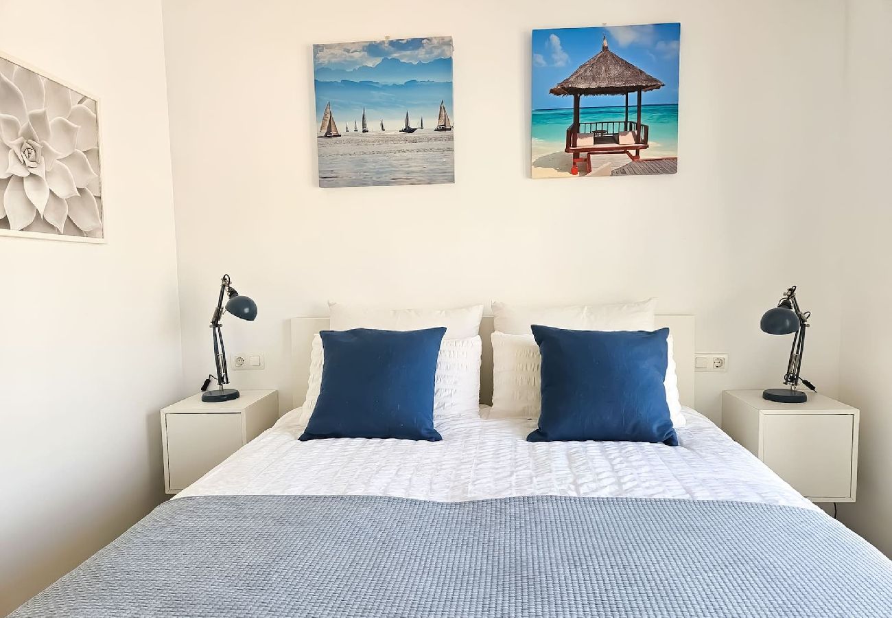 Apartamento en Mijas Costa - 1 bed penthouse apt in Calahonda 