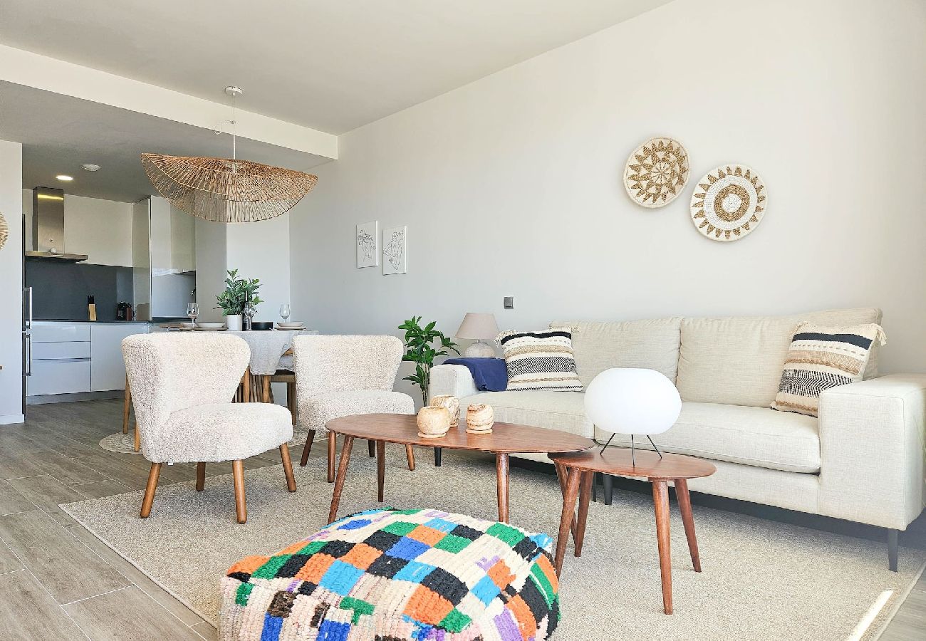Apartamento en Estepona - Apartamento de 2 dormitorios en Le Mirage III, Cancelada