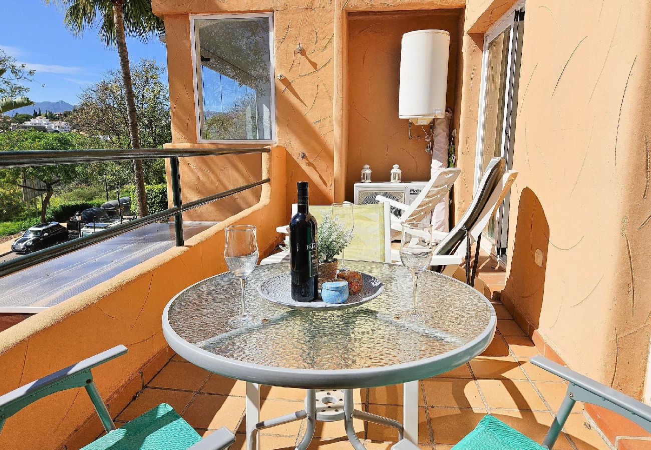 Apartamento en Marbella - 1 habitación en Los Lagos de Santa María, Elviria