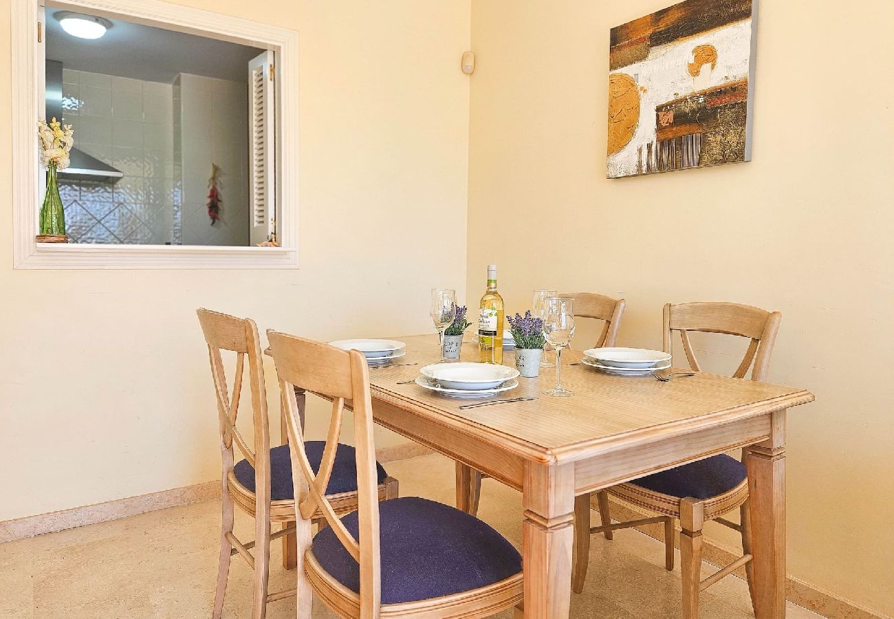 Apartamento en Marbella - 1 habitación en Los Lagos de Santa María, Elviria