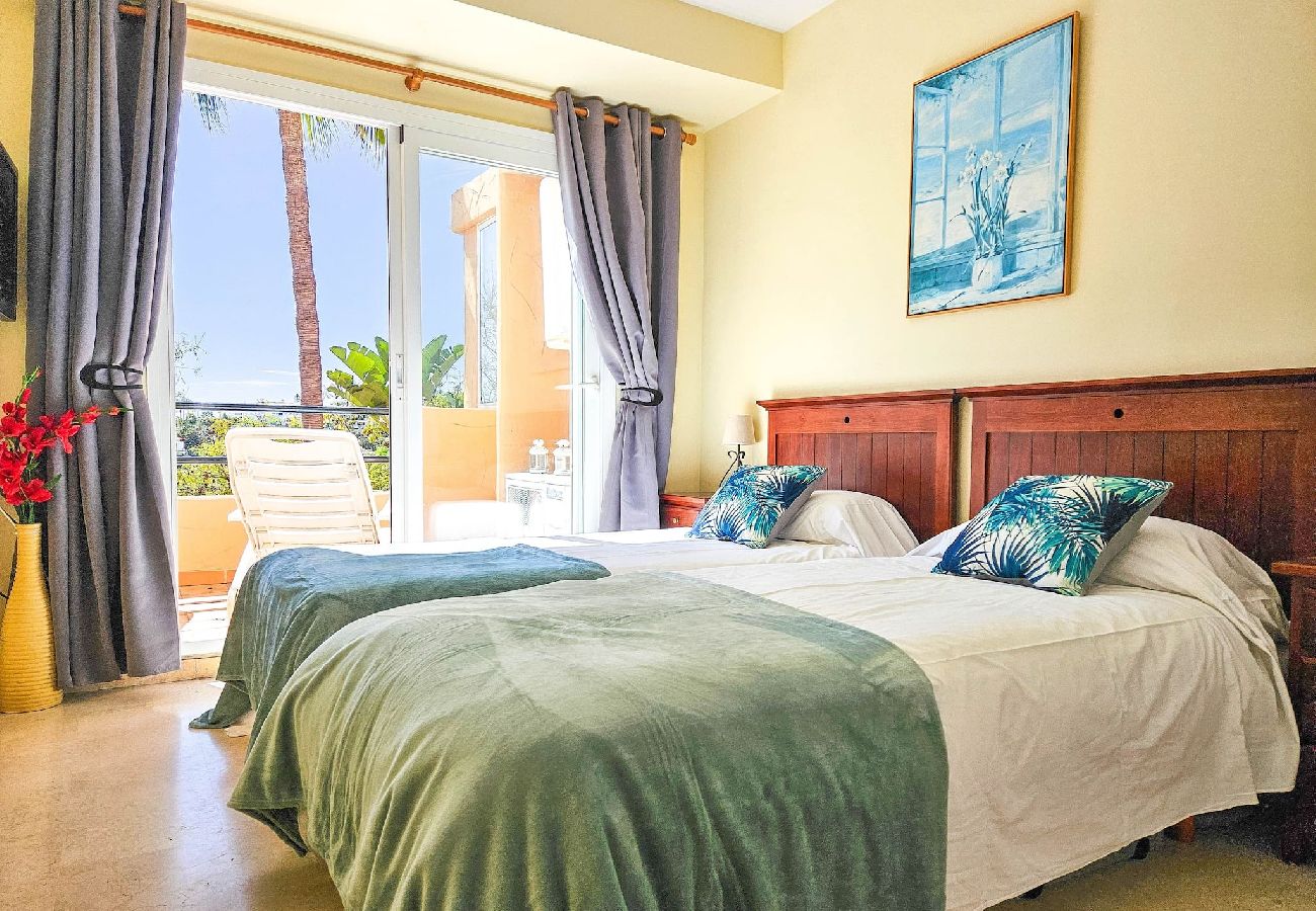 Apartamento en Marbella - 1 habitación en Los Lagos de Santa María, Elviria