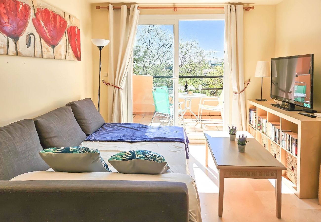 Apartamento en Marbella - 1 habitación en Los Lagos de Santa María, Elviria