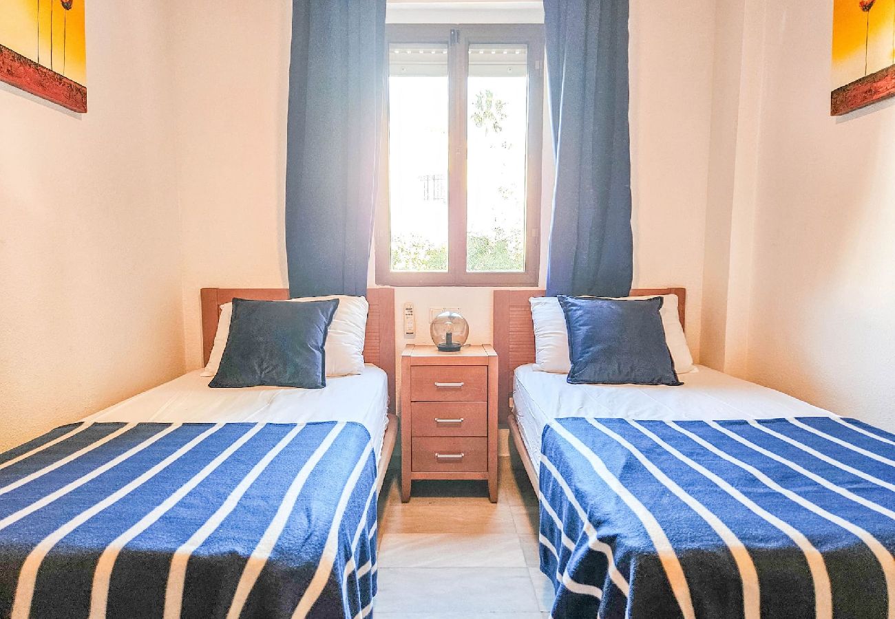 Apartamento en Mijas Costa - A 600 metros a pie de la playa, Riviera del Sol