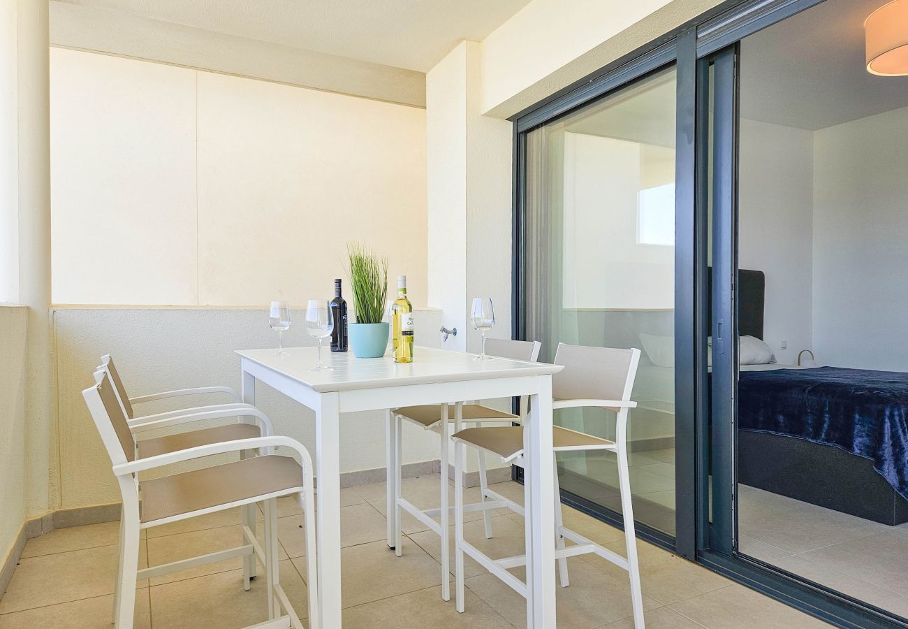 Apartamento en Casares - Moderno apartamento de 2 dormitorios en planta baja Finca Cortesin