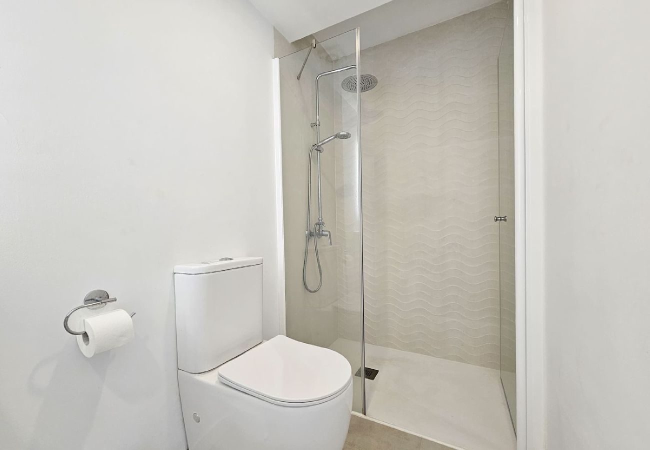 Apartamento en Mijas Costa - Moderno apartamento de 2 dormitorios Riviera cerca de la playa