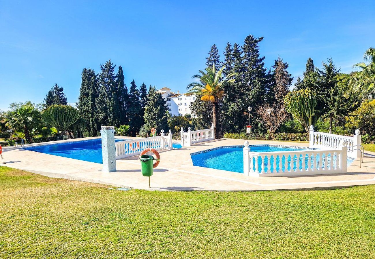 Apartamento en Mijas Costa - Moderno apartamento de 2 dormitorios Riviera cerca de la playa