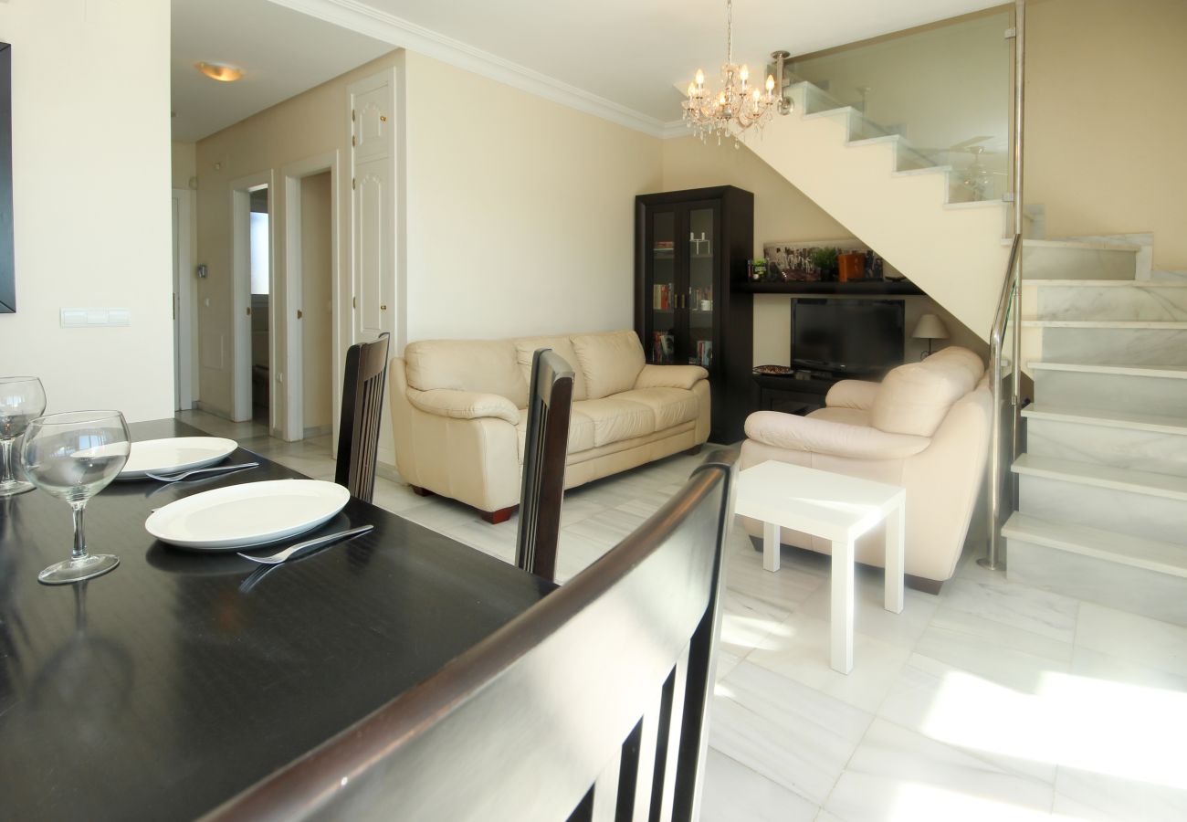 Apartamento en Estepona - Atico de 2 dormitorios en Punta Plata Beach Estepona a 50m de la playa