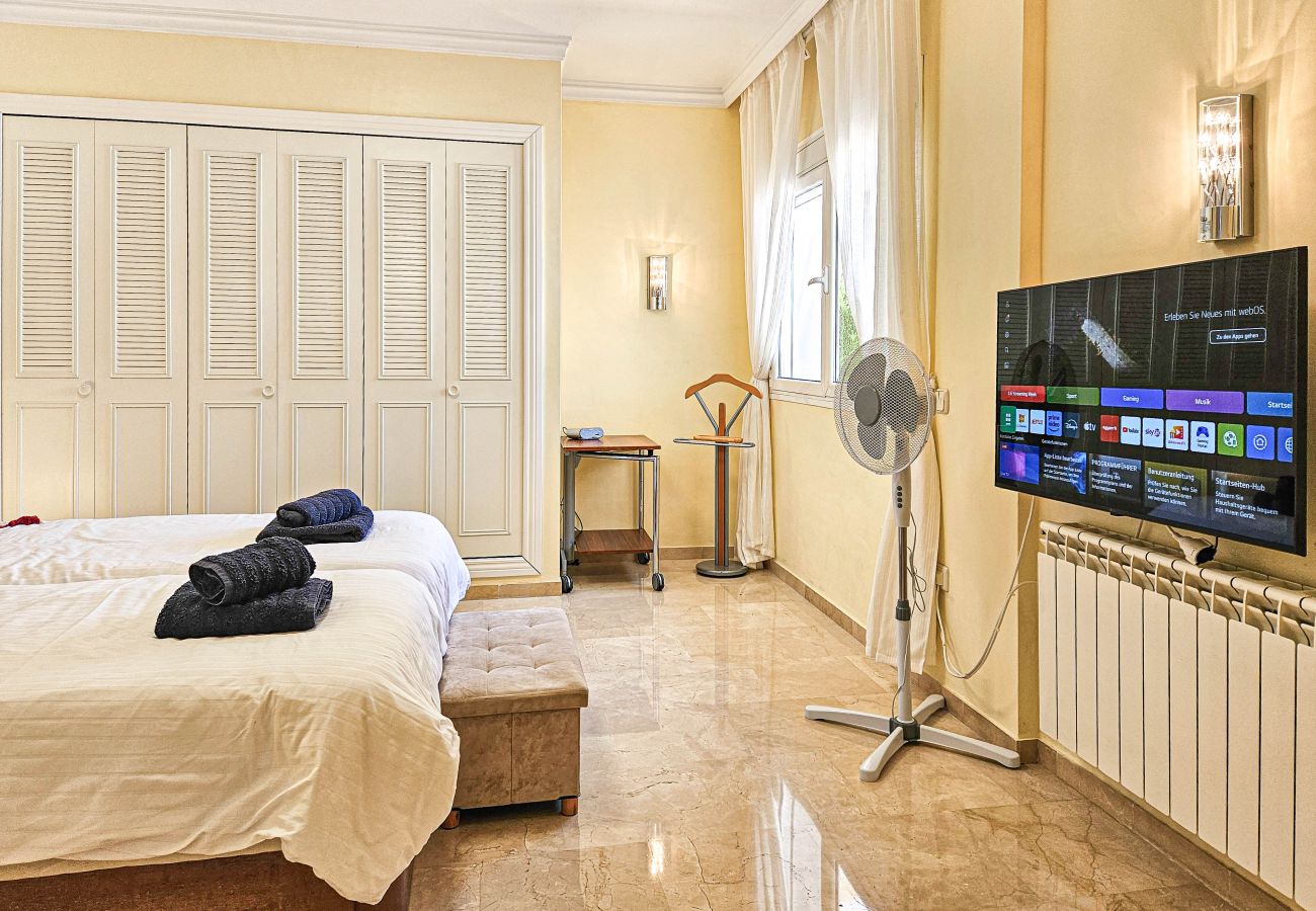 Villa en Mijas Costa - Villa de 3 dormitorios con vistas al mar y piscina privada