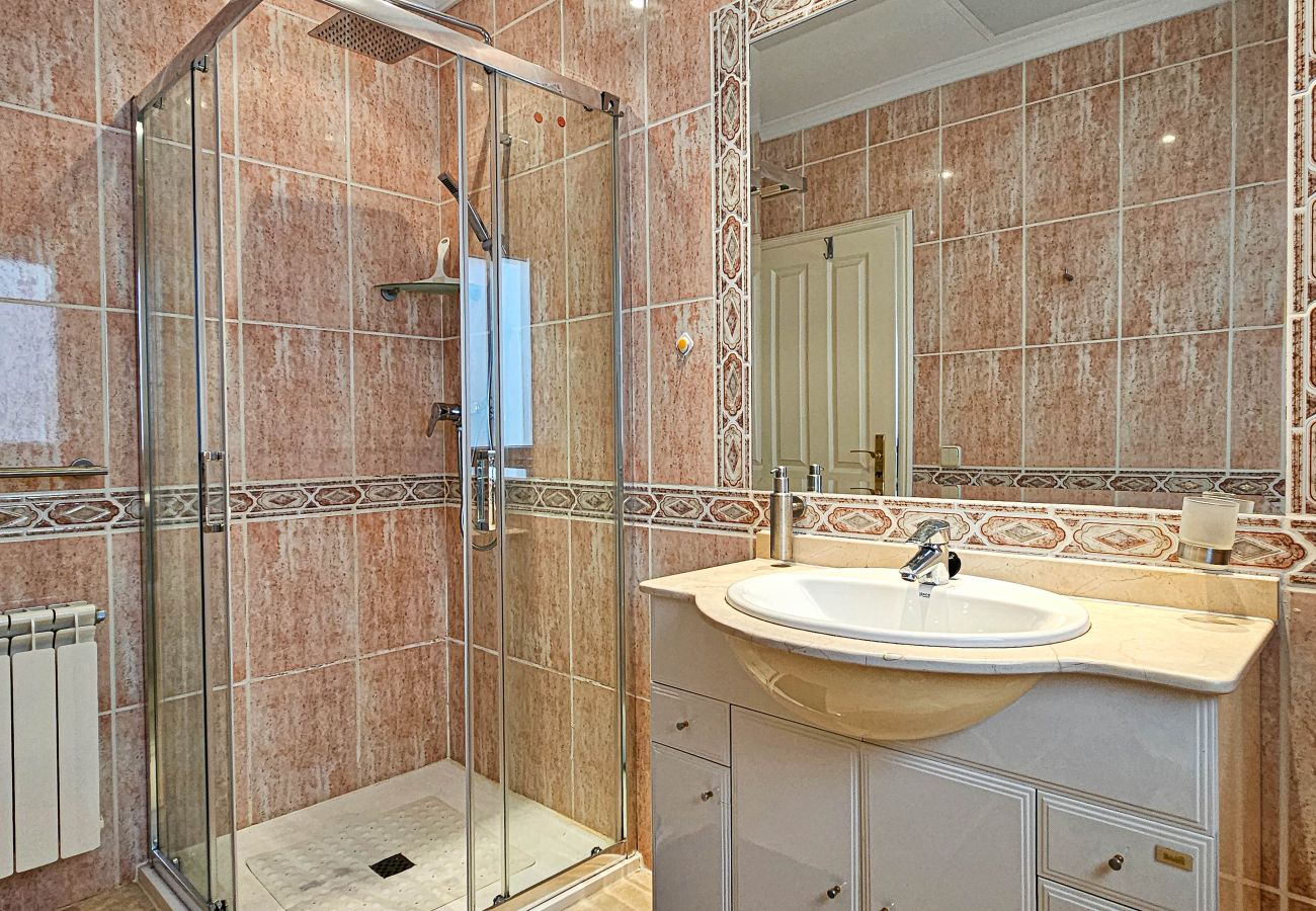 Villa en Mijas Costa - Villa de 3 dormitorios con vistas al mar y piscina privada