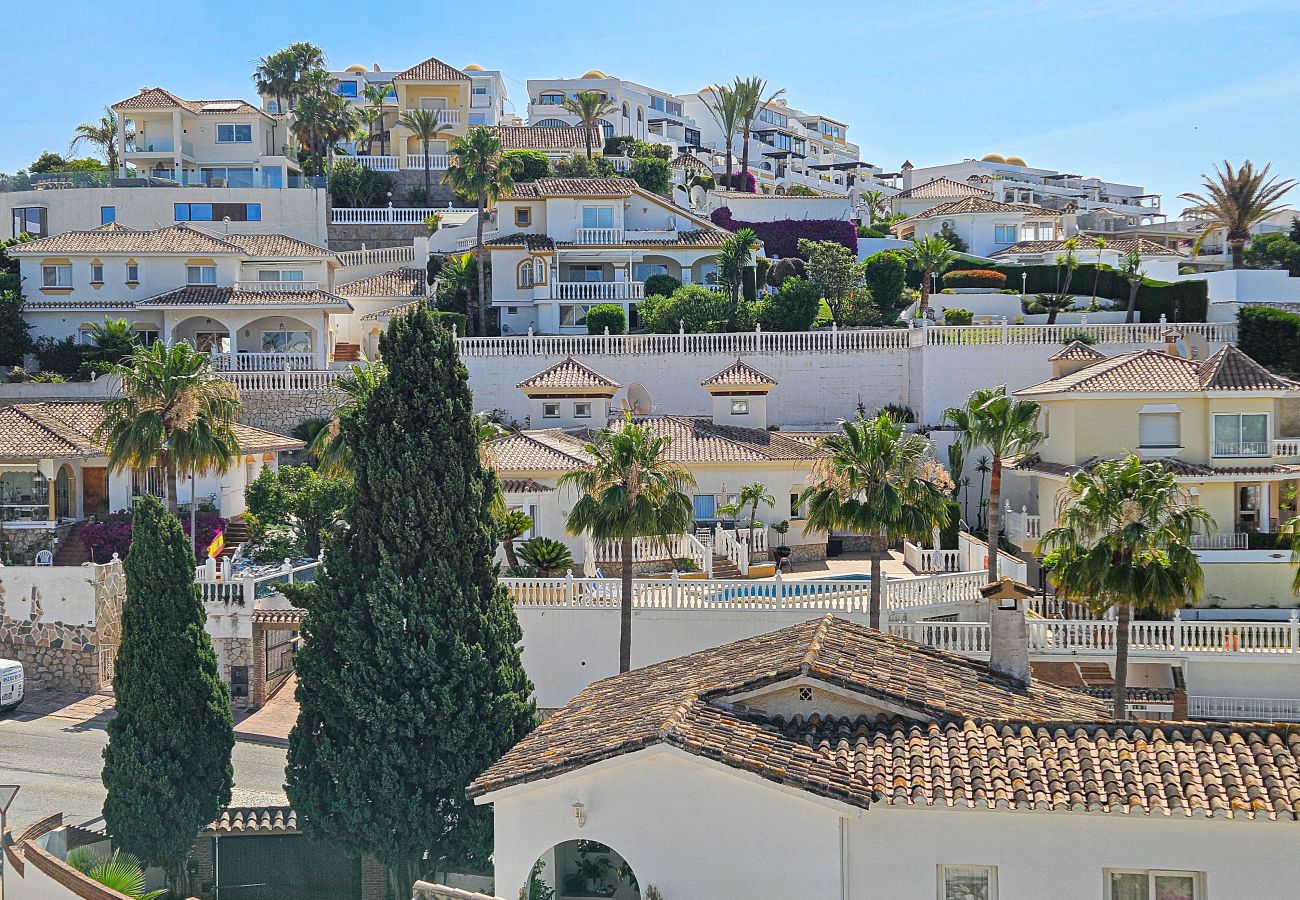 Villa en Mijas Costa - Villa de 3 dormitorios con vistas al mar y piscina privada