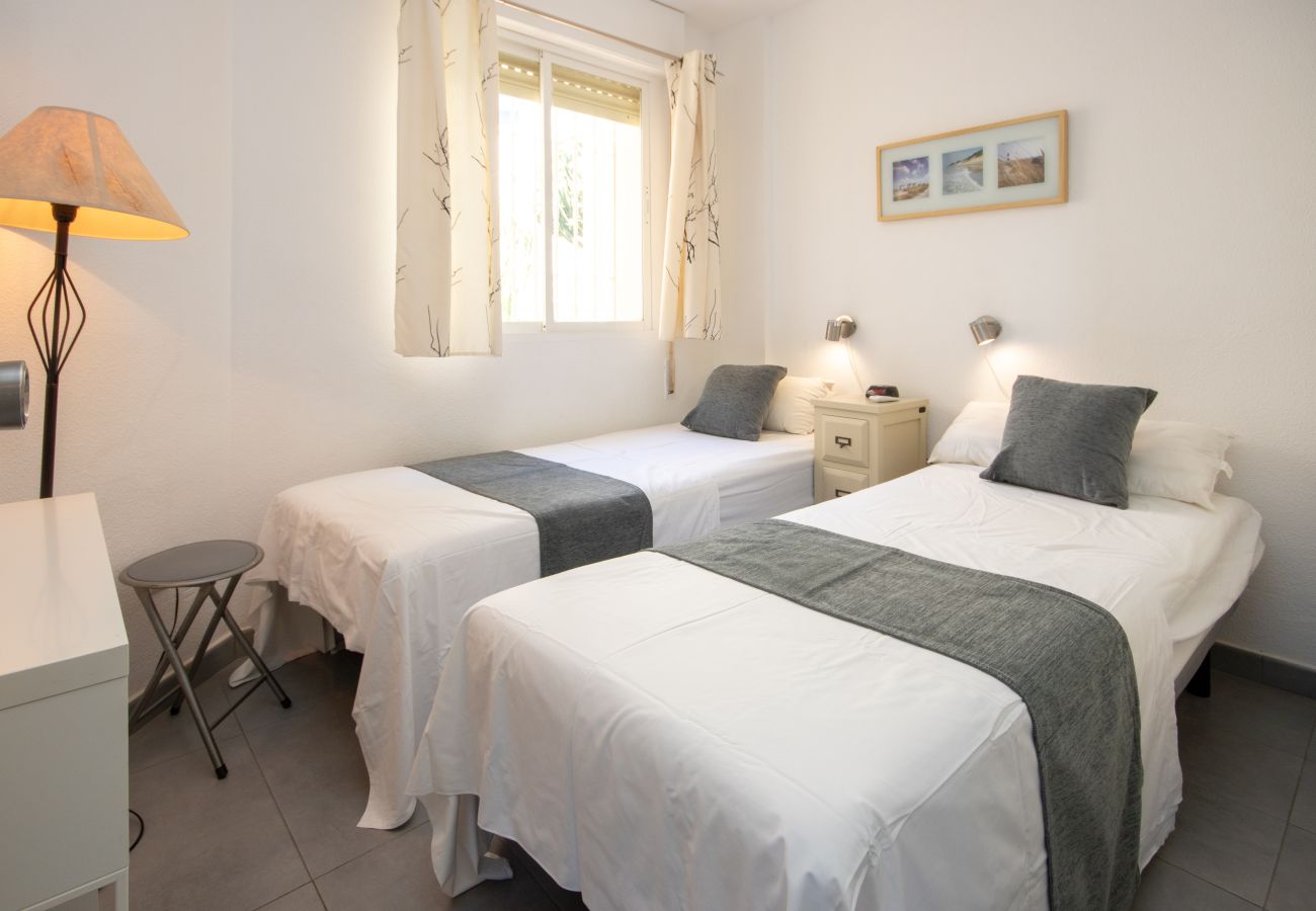 Apartamento en Mijas Costa - Apartamento de vacaciones de 2 dormitorios a 600 m de la playa