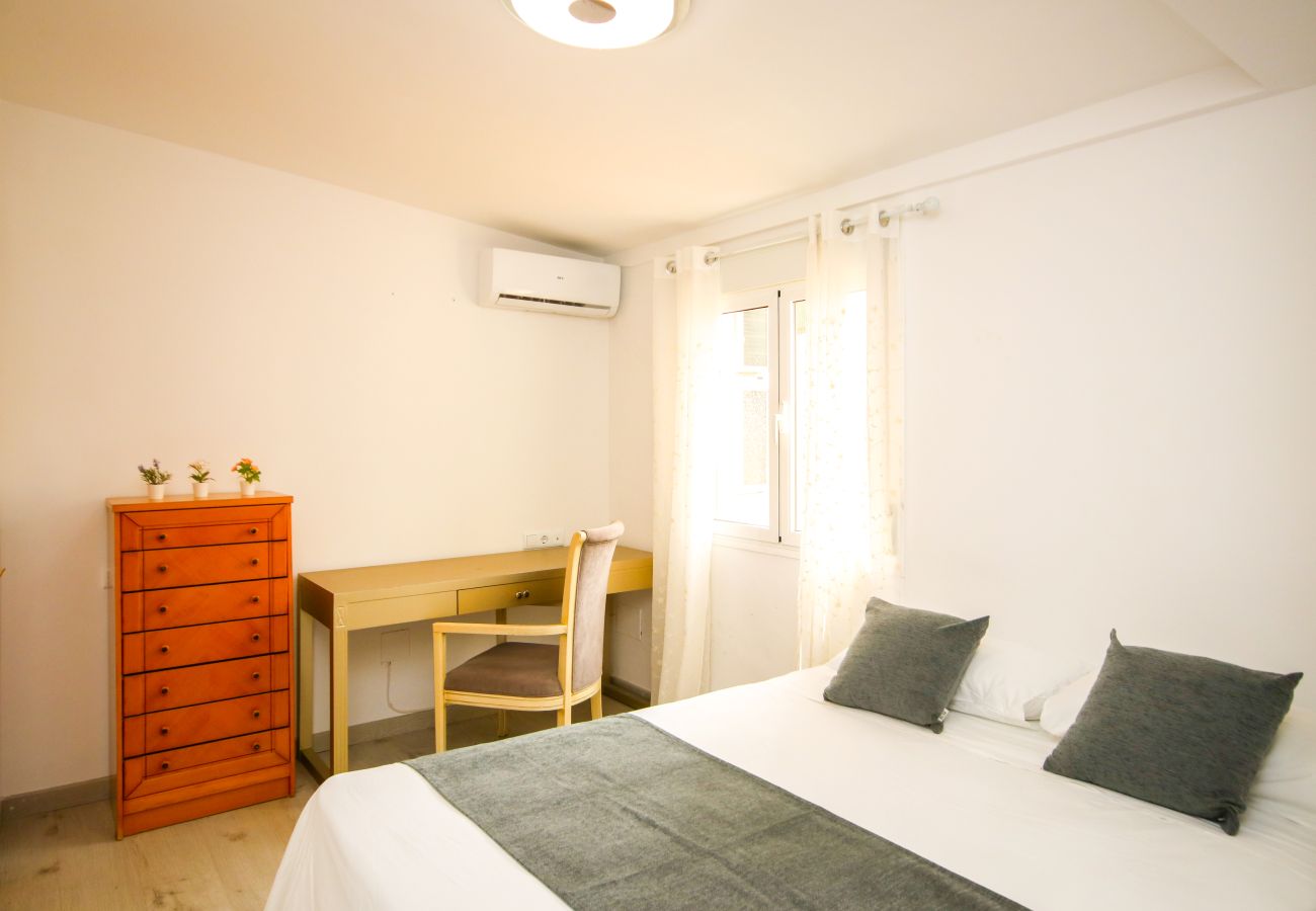 Apartamento en Málaga - Piso de dos dormitorios en el centro de Málaga