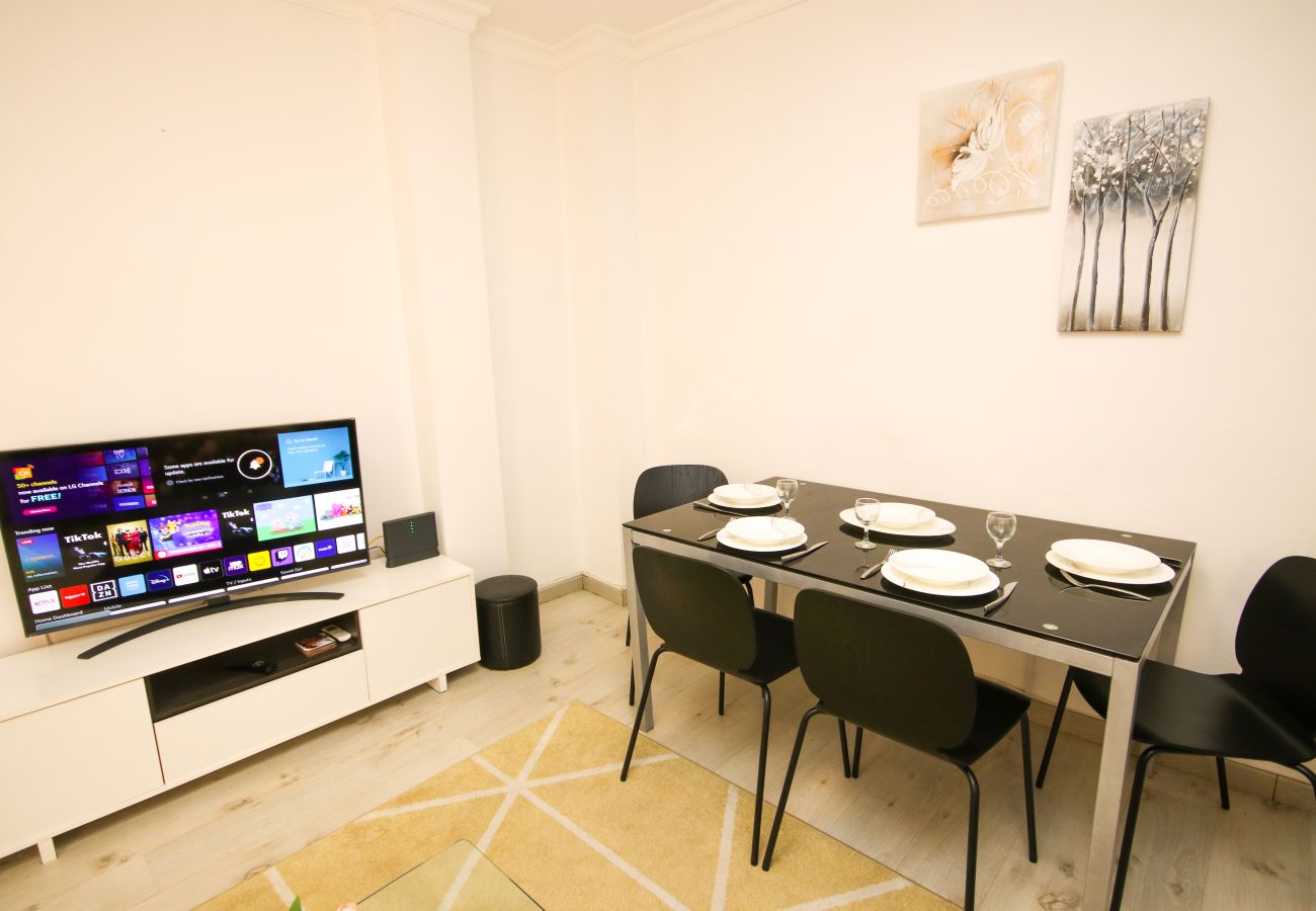 Apartamento en Málaga - Piso de dos dormitorios en el centro de Málaga