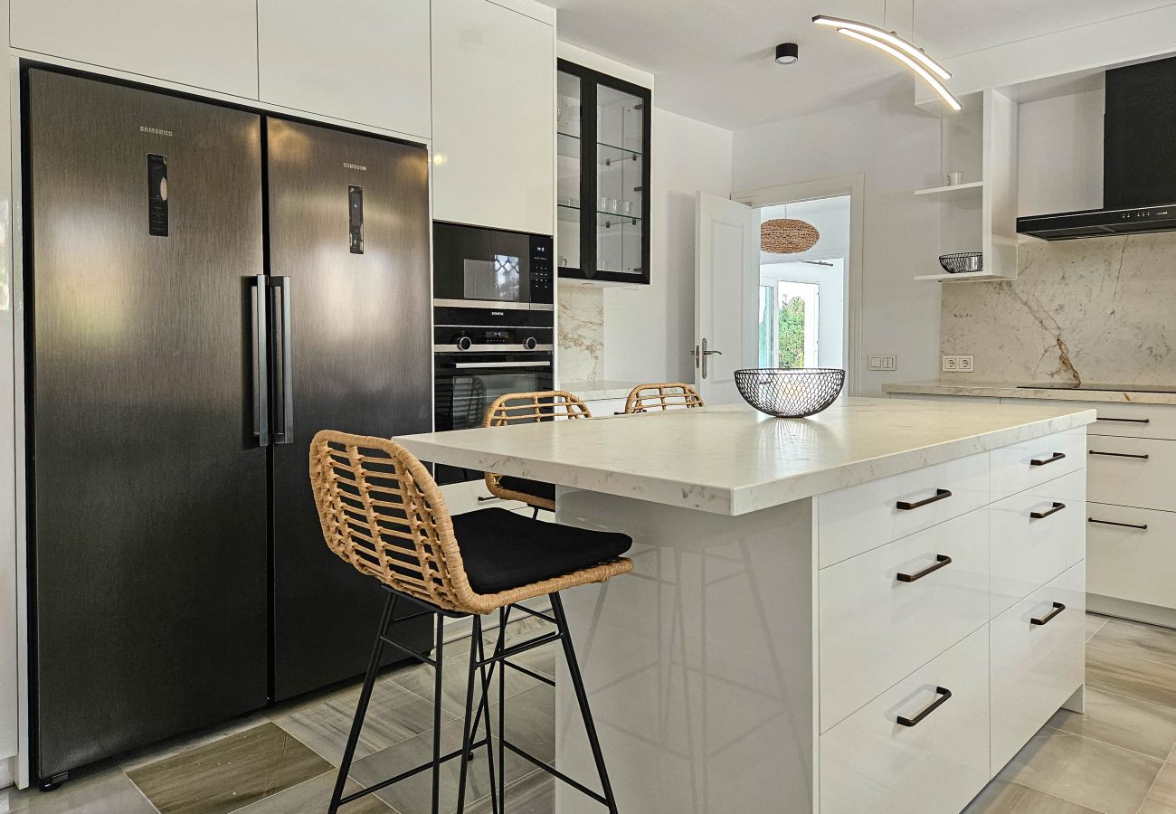 Villa en Mijas Costa - Villa de cuatro dormitorios en Sierrezuela