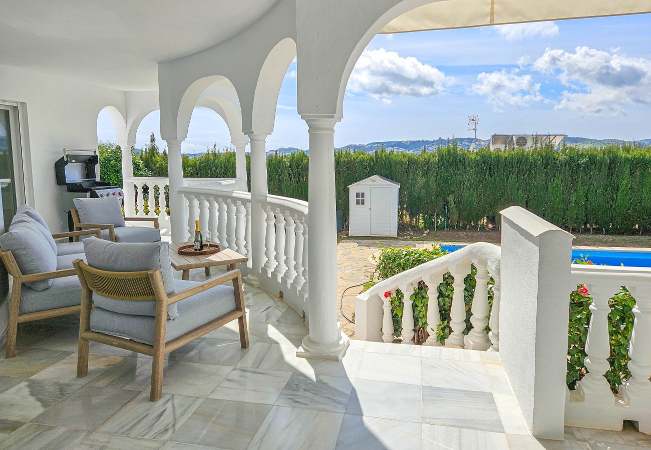 Villa en Mijas Costa - Villa de cuatro dormitorios en Sierrezuela