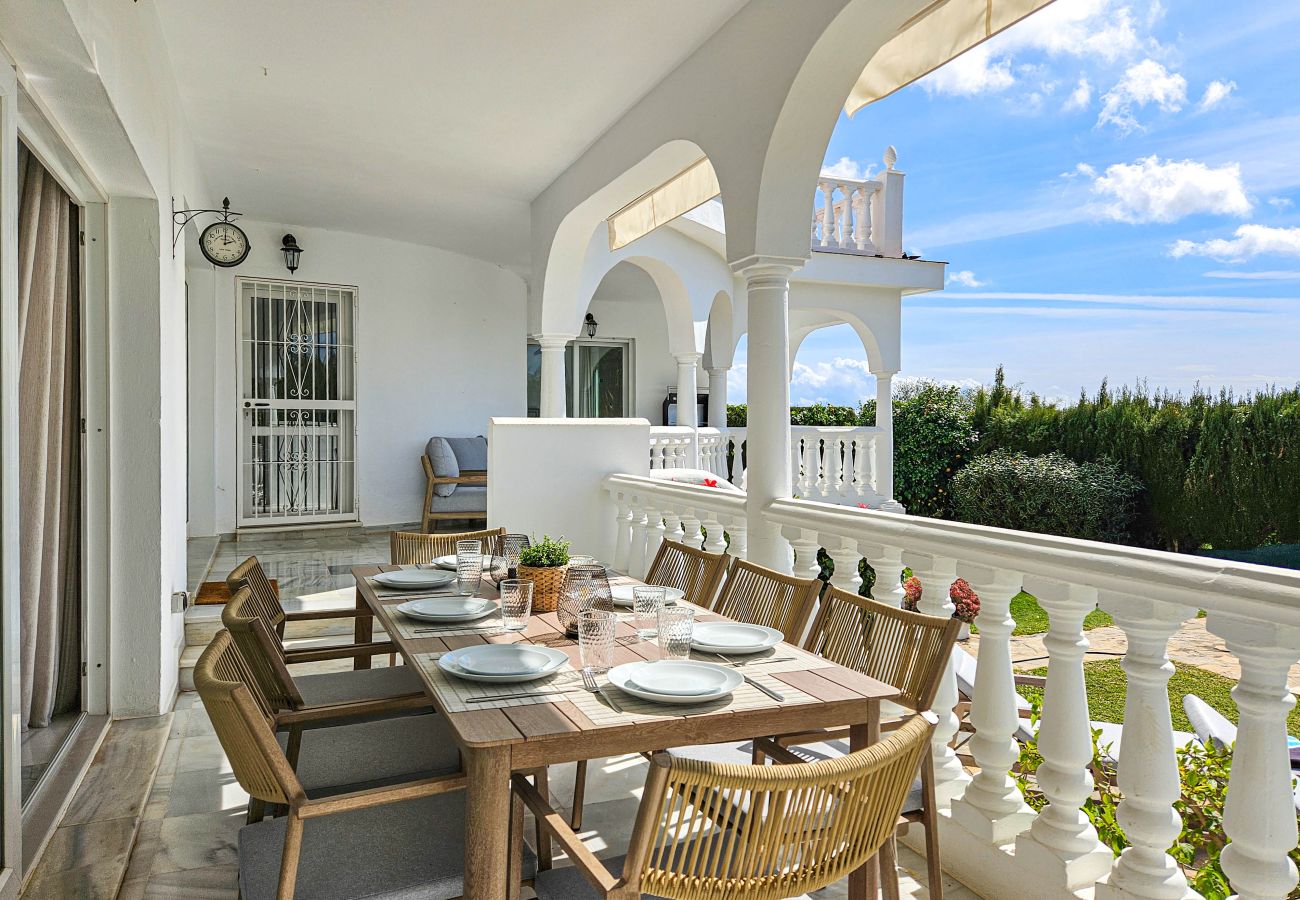 Villa en Mijas Costa - Villa de cuatro dormitorios en Sierrezuela