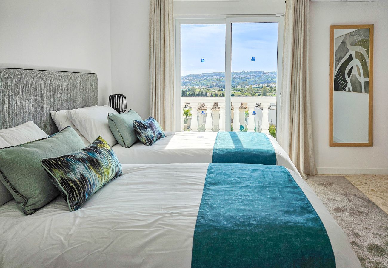 Villa en Mijas Costa - Villa de cuatro dormitorios en Sierrezuela