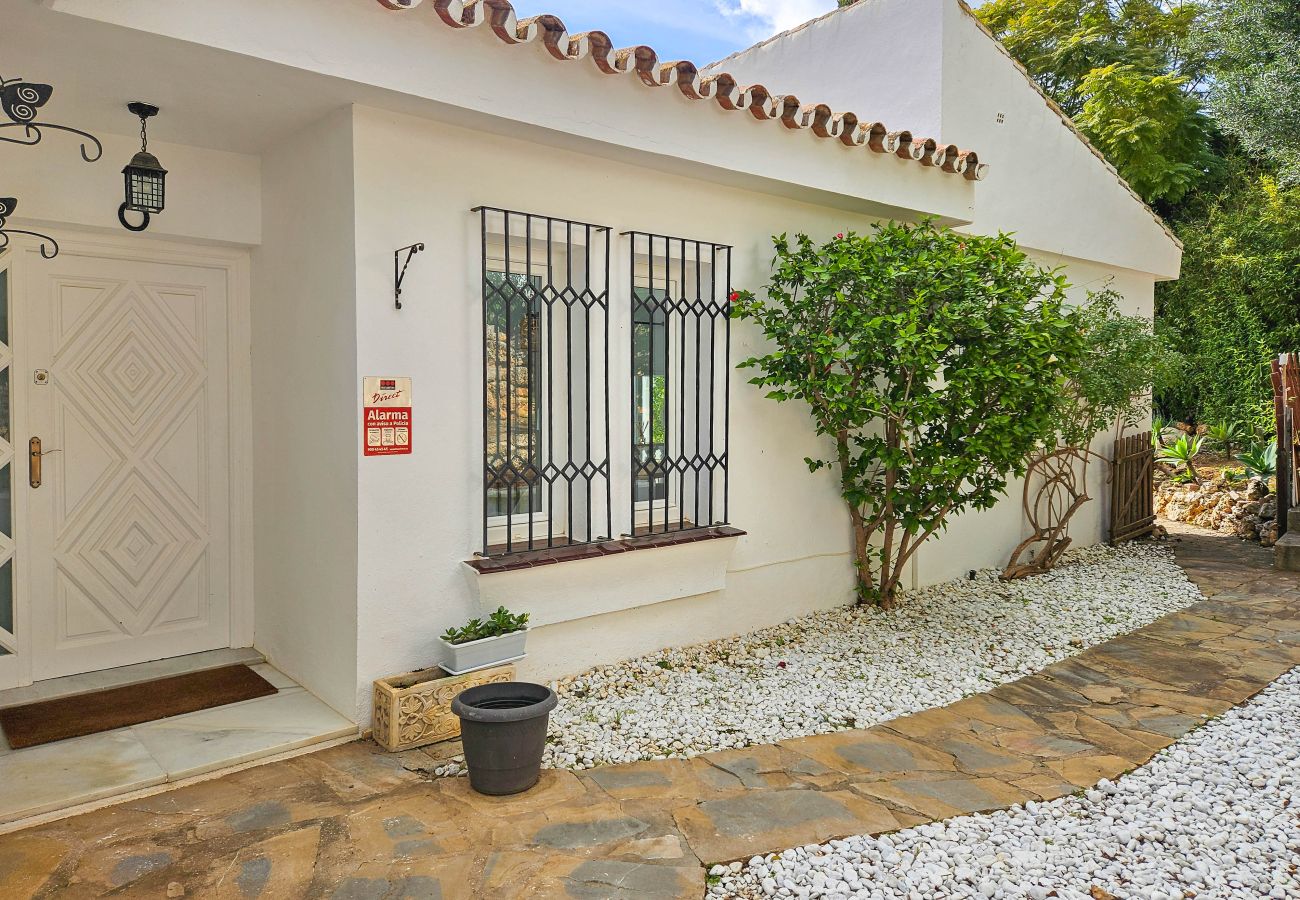 Villa en Mijas Costa - Villa de cuatro dormitorios en Sierrezuela