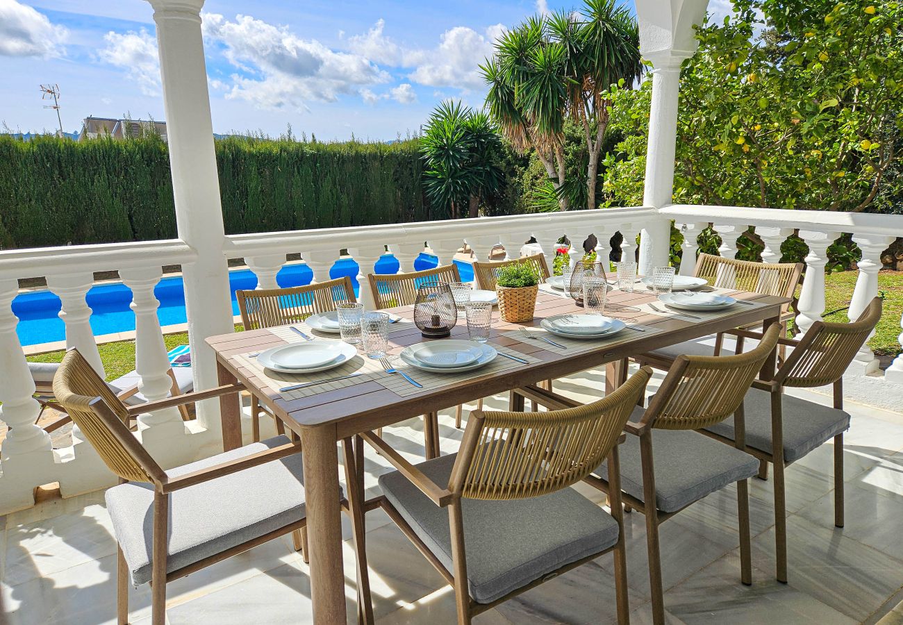 Villa en Mijas Costa - Villa de cuatro dormitorios en Sierrezuela