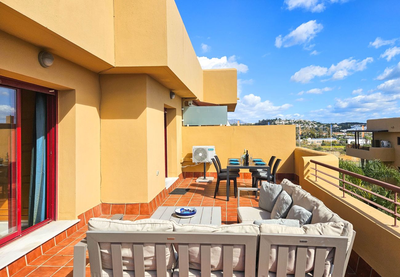 Apartamento en Mijas Costa - Two Bedroom Penthouse La Cala Azul La Cala de Mijas