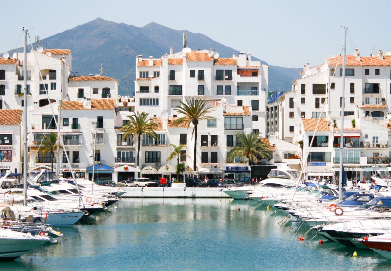 Apartamento en Puerto Banus - Two bedroom apartment in Puerto Banús