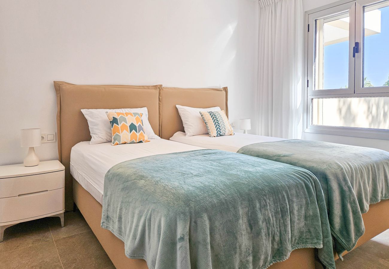 Apartamento en Estepona - Apartamento de nueva construcción de dos dormitorios en Estepona