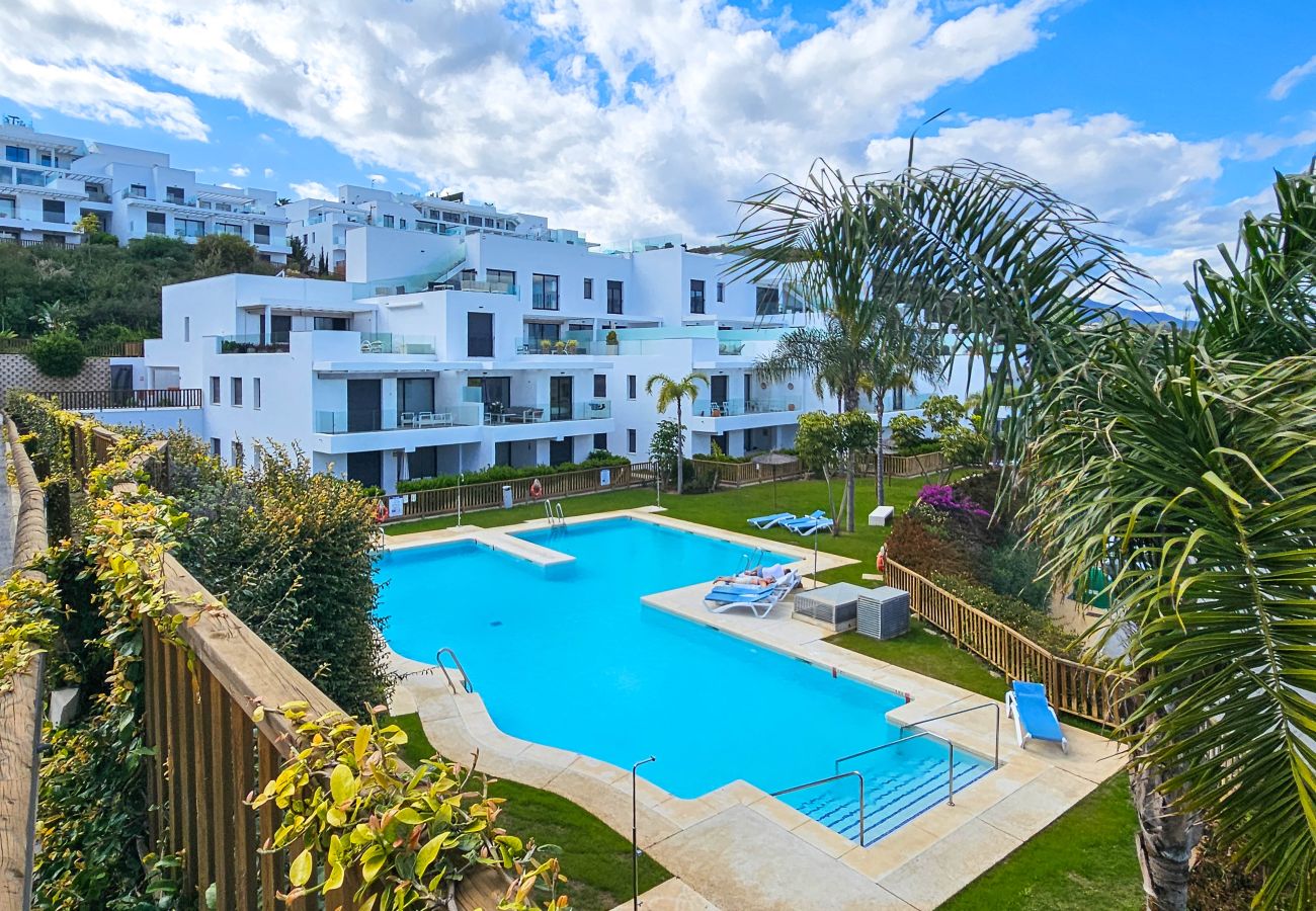 Apartamento en La Cala de Mijas - Apartamento de dos dormitorios frente a la piscina