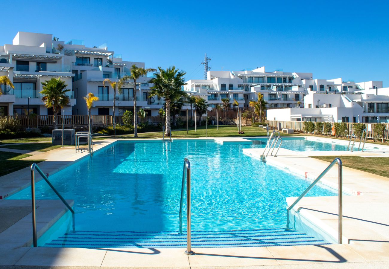 Apartamento en La Cala de Mijas - Apartamento de dos dormitorios frente a la piscina