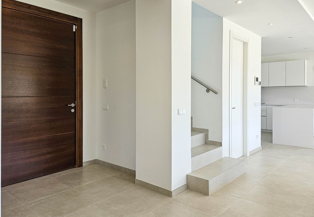 Villa en La Cala de Mijas - Nueva villa de cuatro dormitorios con piscina privada.