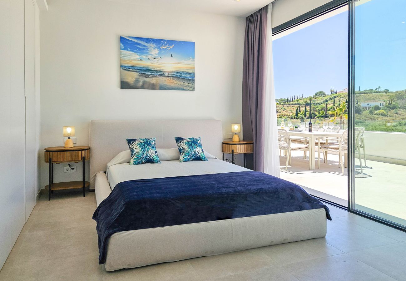 Villa en La Cala de Mijas - Nueva villa de cuatro dormitorios con piscina privada.