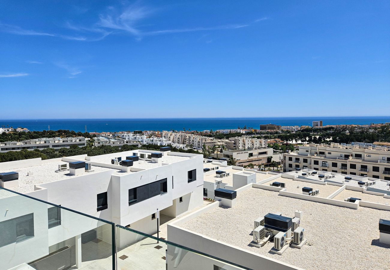 Casa adosada en Mijas Costa - Casa adosada de 4 dormitorios en La Cala