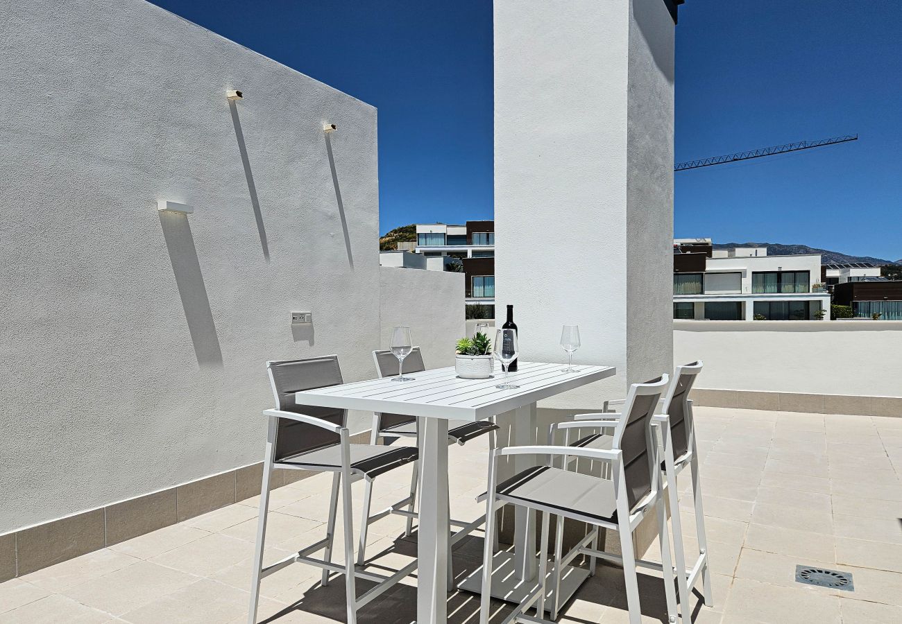 Casa adosada en Mijas Costa - Casa adosada de 4 dormitorios en La Cala