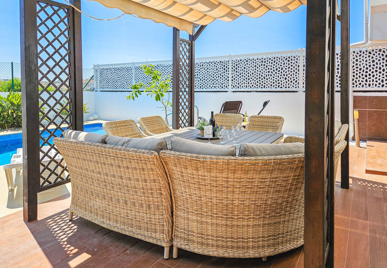 Casa adosada en La Cala de Mijas - Casa adosada de 3 dormitorios con piscina privada