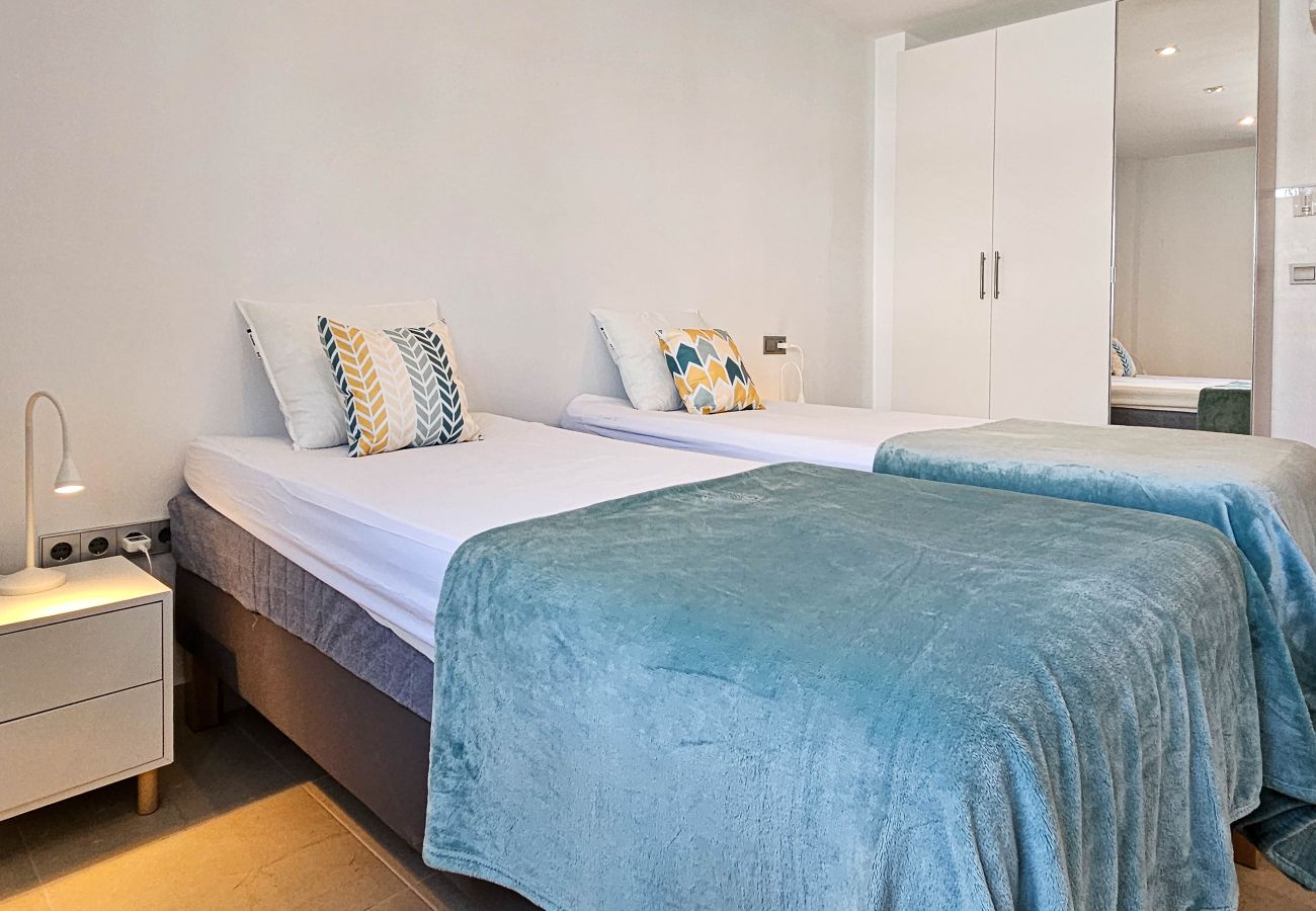 Casa adosada en La Cala de Mijas - Casa adosada de 3 dormitorios con piscina privada