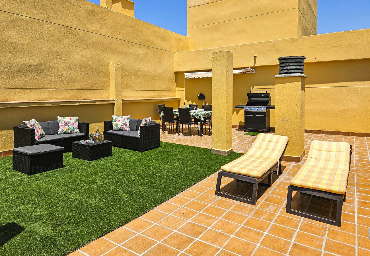 Apartamento en Mijas Costa - Apartamento ático de 2 dormitorios con vistas al mar.