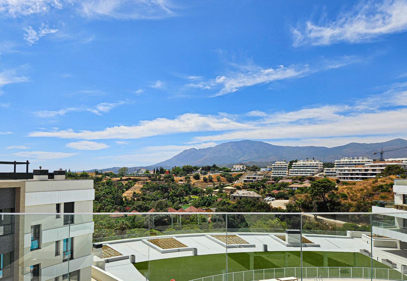Apartamento en Estepona - Apartamento ático con jacuzzi junto a Selwo