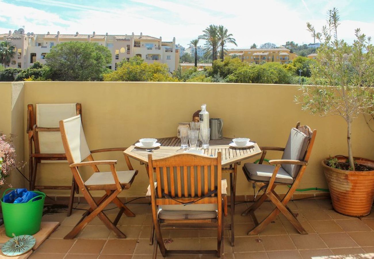 Apartment in Mijas Costa - Beautiful 2 bed penthouse Miraflores de Riviera