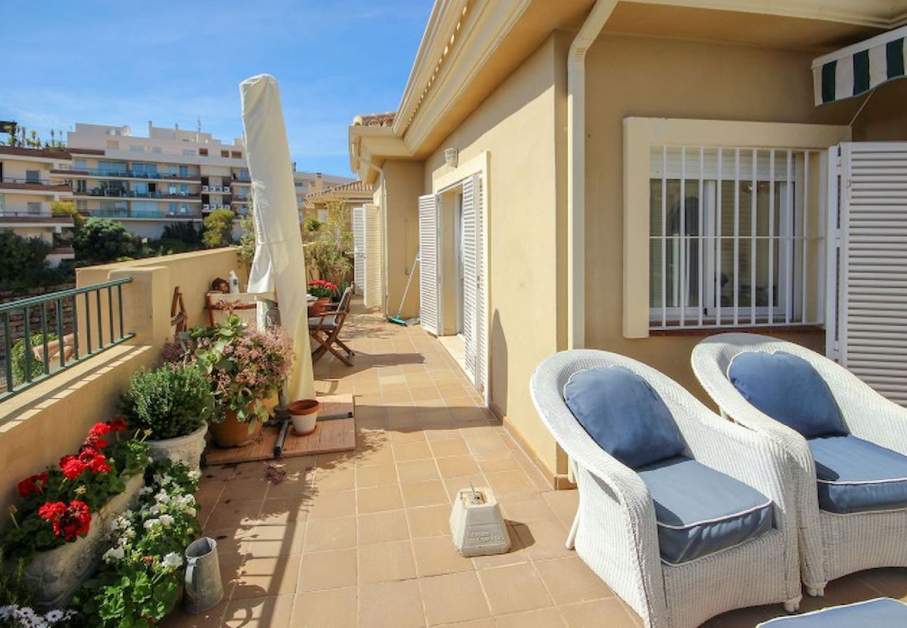 Apartment in Mijas Costa - Beautiful 2 bed penthouse Miraflores de Riviera